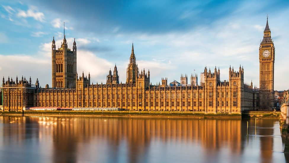HÀNH TRÌNH KHÁM PHÁ CUNG ĐƯỜNG DU LỊCH ĐẸP NHẤT VƯƠNG QUỐC ANH: ENGLAND – SCOTLAND – WALES 9N8Đ