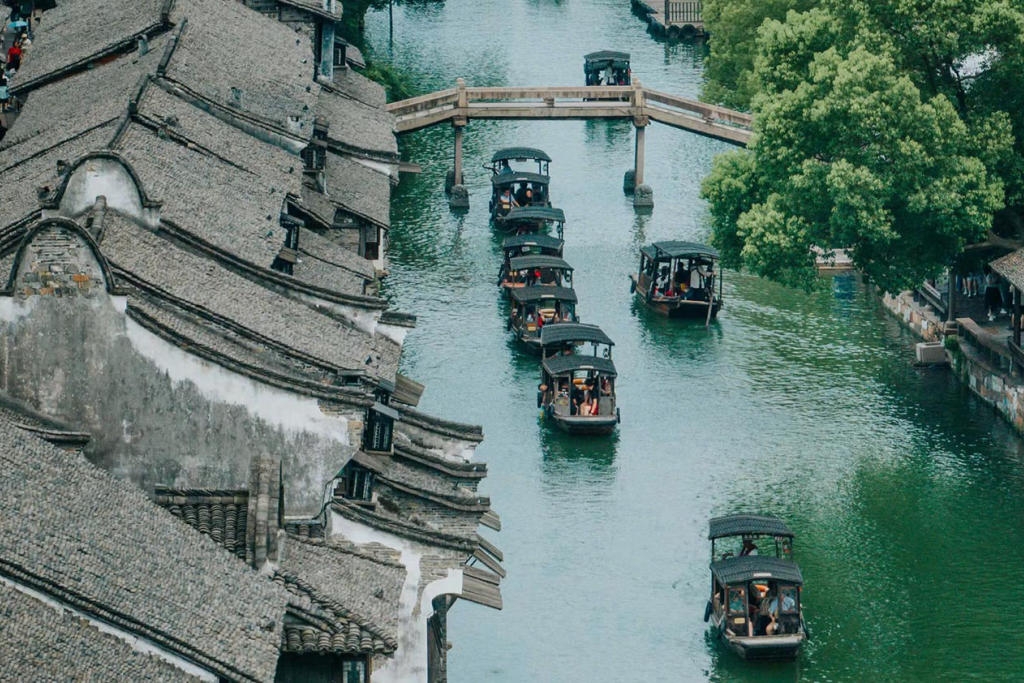 THƯỢNG HẢI - DISNEYLAND - Ô TRẤN - HÀNG CHÂU  CUNG YẾN TIỆC 6N5Đ