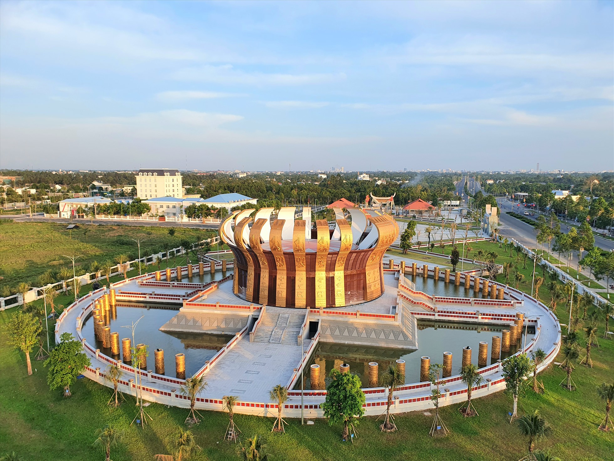HÀ NỘI – CẦN THƠ – SÓC TRĂNG - CÔN ĐẢO #4